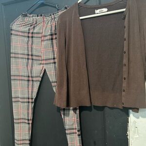 Chic Plaid Leggings and Brown Cardigan Set
